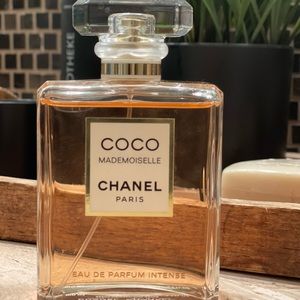 Chanel coco mademoiselle
